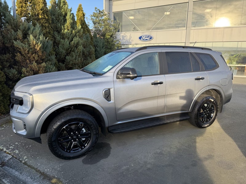 2025 Ford Everest Black Edition 2.0D