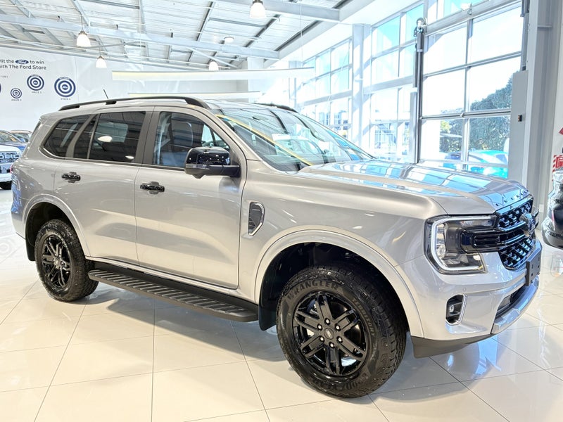 2025 Ford Everest Black Edition 2.0D