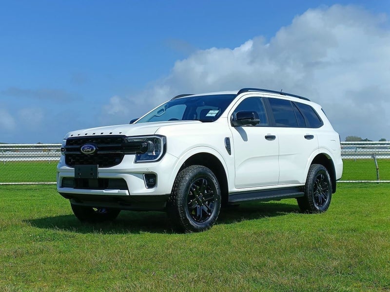 2025 Ford Everest Black Edition 4x4