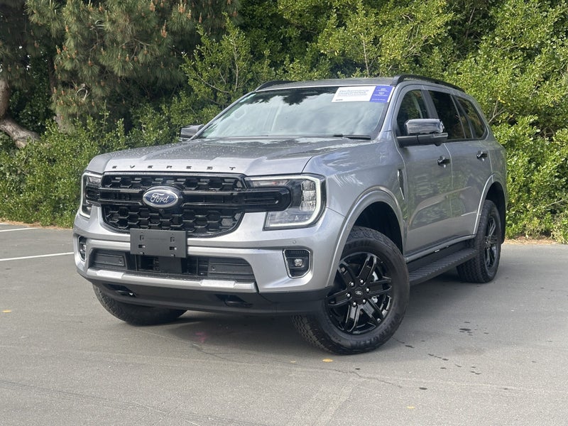 2025 Ford Everest Black Edition