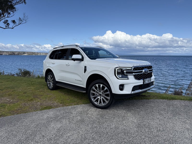 2025 Ford Everest Platinum 3.0D