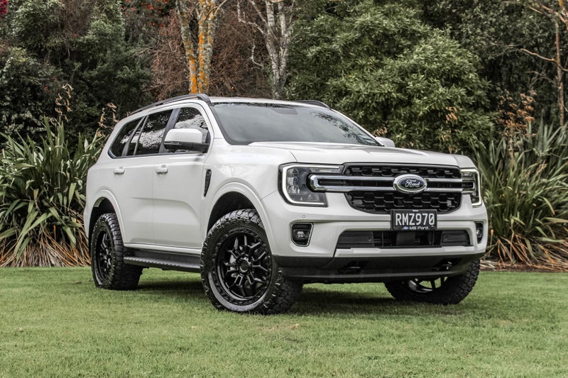 2025 Ford Everest TREND 2.0 BI-TURBO/4WD/10AT