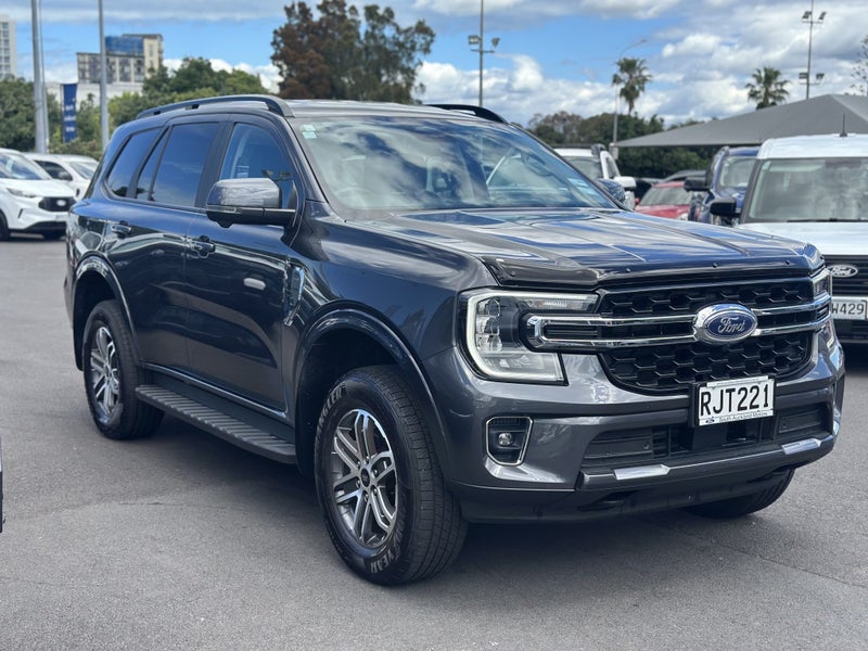 2025 Ford Everest Trend 2.0D/4Wd/10At