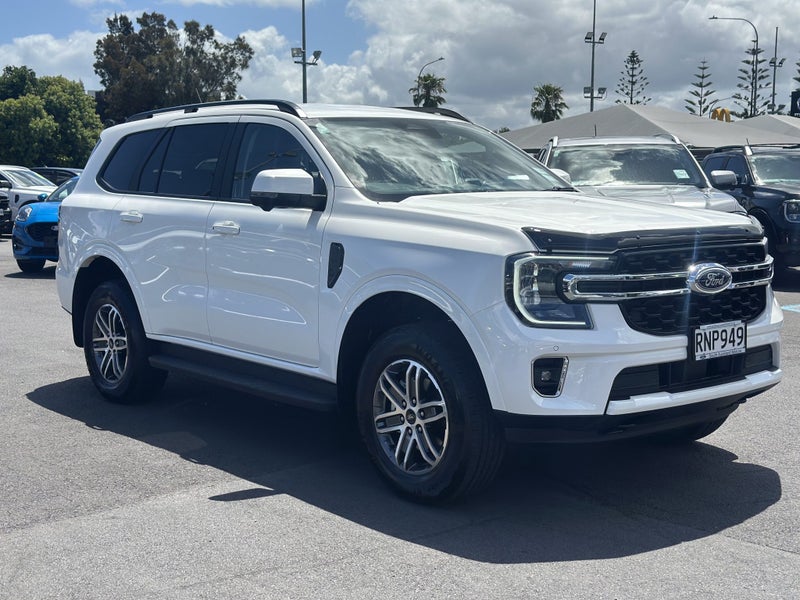 2025 Ford Everest Trend 2.0D/4Wd/10At
