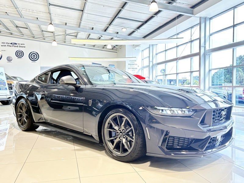 2025 Ford Mustang DARK HORSE 5.0 V8 Auto