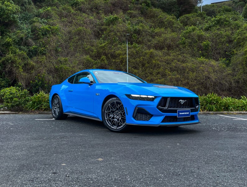 2025 Ford Mustang Fastback GT 5.0