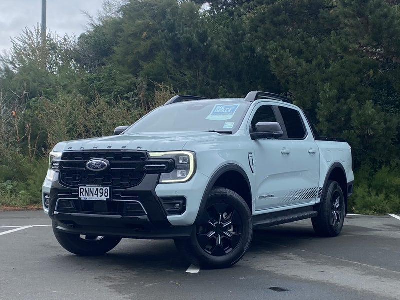 2025 Ford Ranger Stormtrak - Hybrid