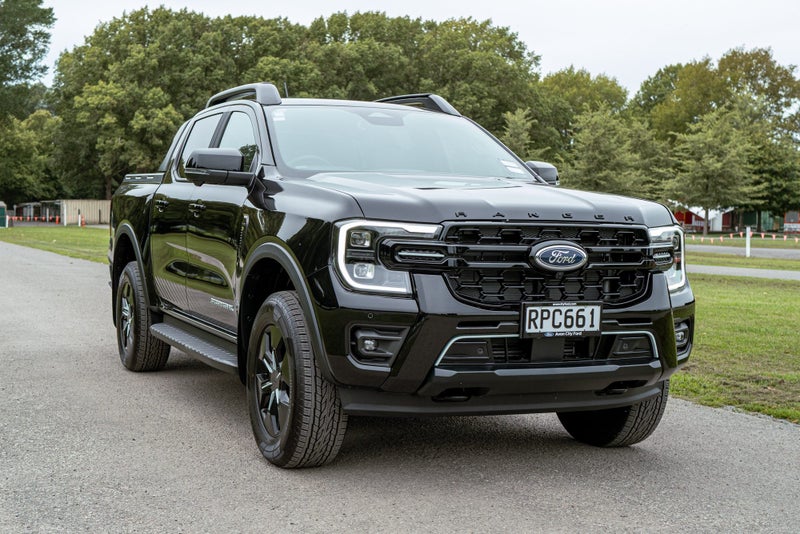 2025 Ford Ranger Stormtrak PHEV/4WD