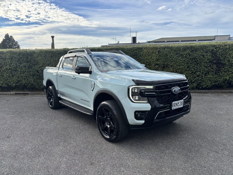2025 Ford Ranger Stormtrak PHEV 4WD