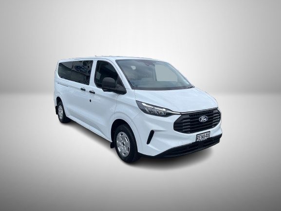 2025 Ford Transit 320L Bus 2.0D/8At