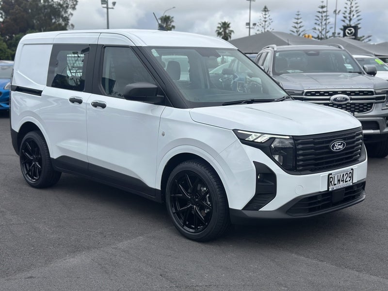 2025 Ford Transit Courier Trend 1.0P/7At