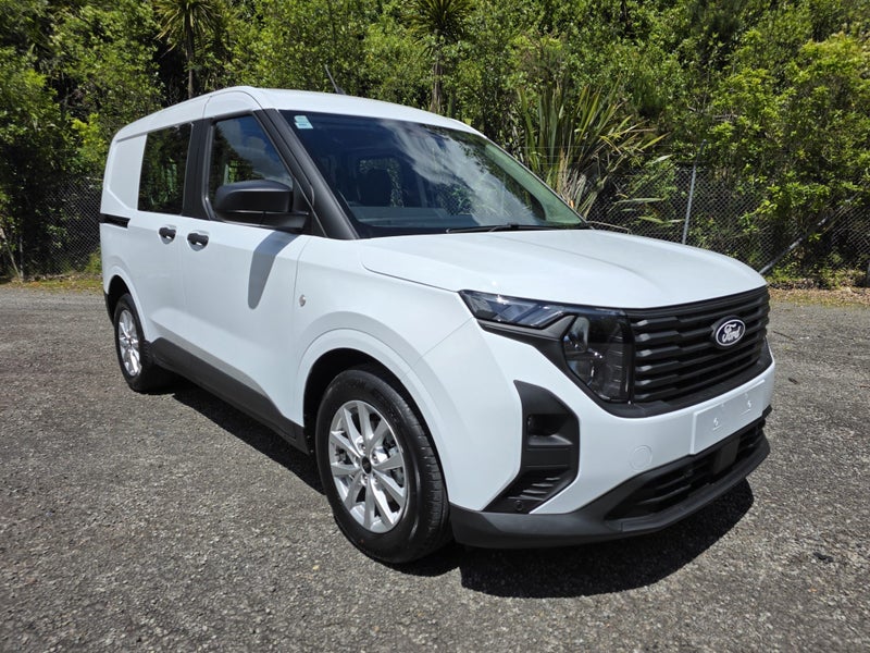 2025 Ford Transit Courier Trend 1.0P/7At