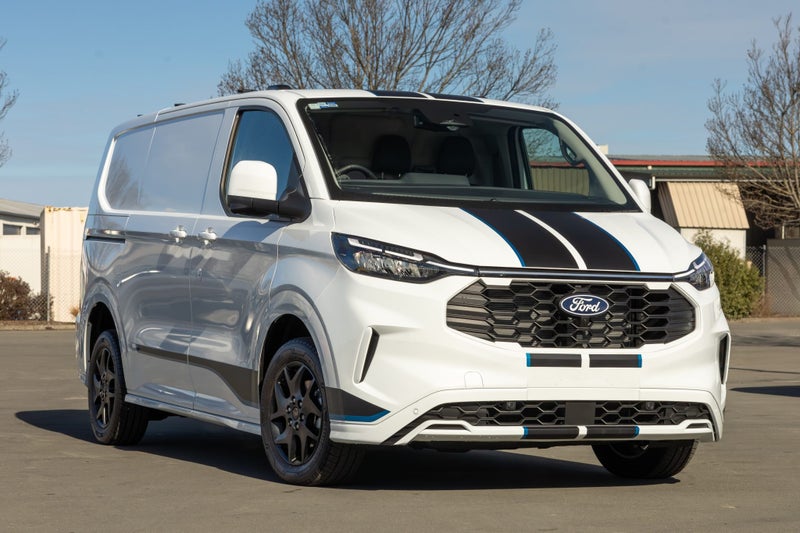 2025 Ford Transit Custom 320 Sport AWD