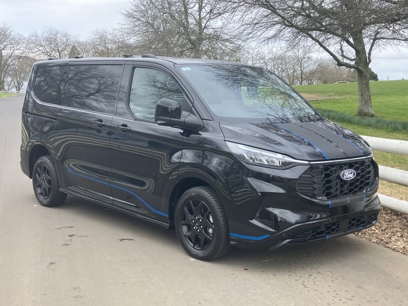 2025 Ford Transit Custom 320 Sport Awd