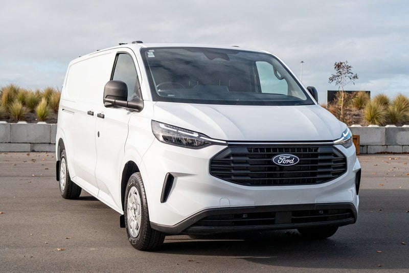 2025 Ford Transit Custom 320L 2.0L Diesel/AWD