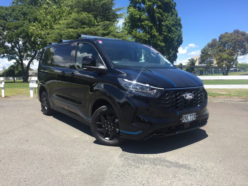 2025 Ford Transit CUSTOM SPORT 320 AWD