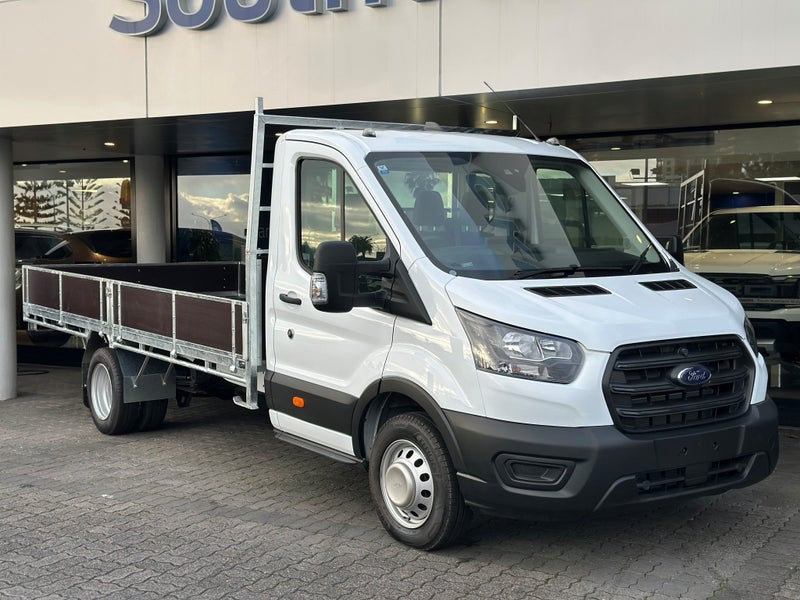 2025 Ford Transit Single Chassis Cab - Flatdeck