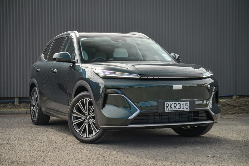 2025 Geely Starray EM-i Inspire Phev/At