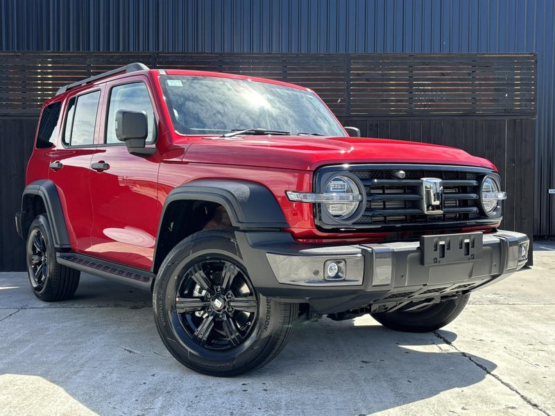 2025 GWM Tank 300 Lux HEV