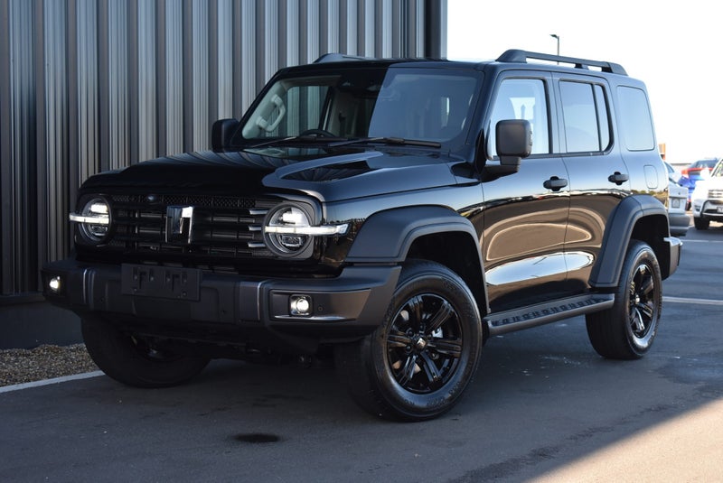 2025 GWM Tank 300 Lux Petrol 2.0P