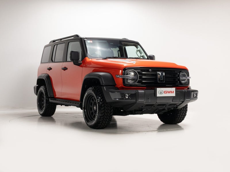 2025 GWM Tank 300 Lux Petrol 2.0P