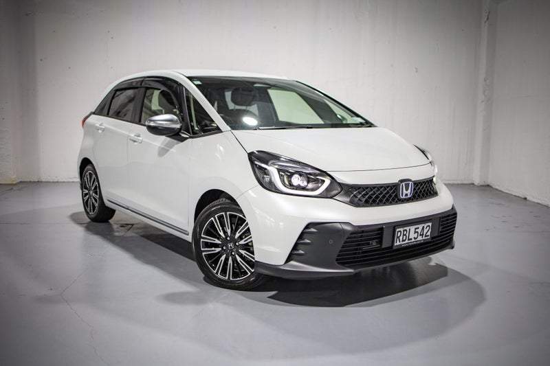 2025 Honda Jazz e:HEV Luxe Sport / Hybrid