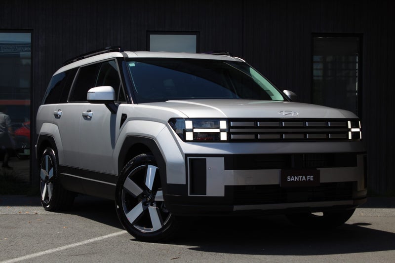 2025 Hyundai Santa Fe Elite 2.5T Awd 2.5Pt