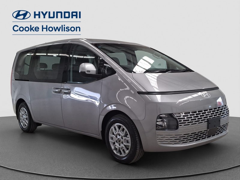 2025 Hyundai Staria 2.2D 8S