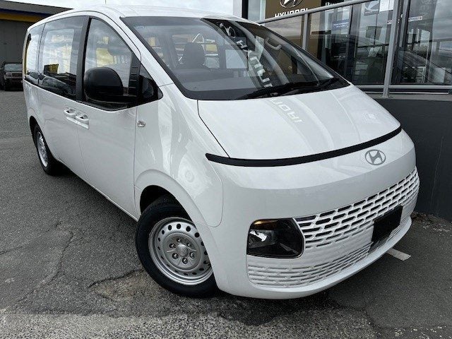 2025 Hyundai Staria Load 2.2D CRDI Auto