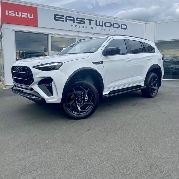 2025 Isuzu MU-X X-Terrain SUV 3.0D 4x4 6AT MY25