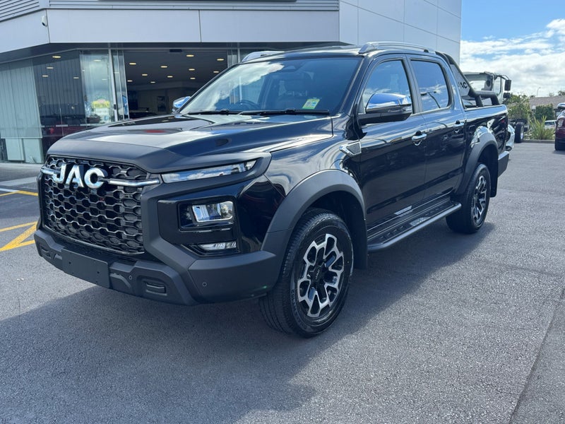 2025 JAC T9 2.0D/4Wd/8At