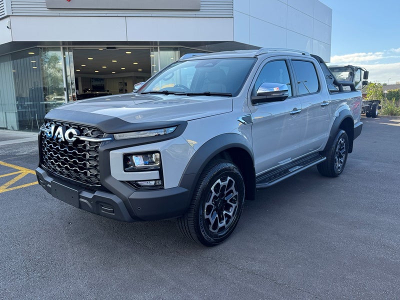 2025 JAC T9 2.0D/4Wd/8At