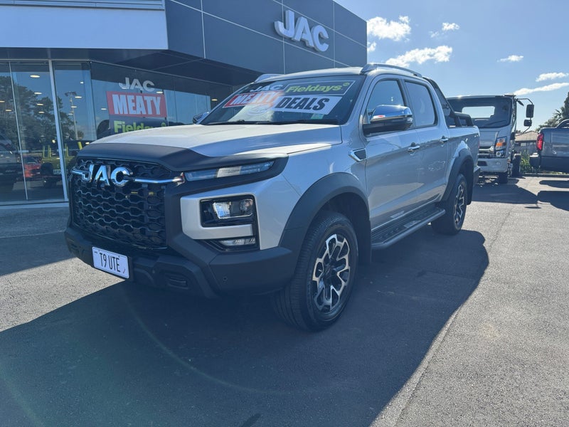 2025 JAC T9 2.0D/4Wd/8At