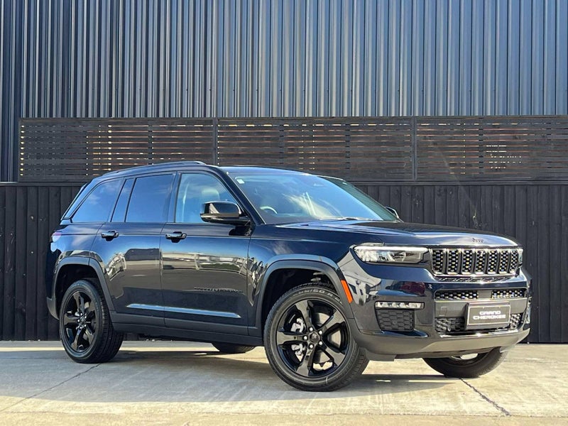 2025 Jeep Grand Cherokee Limited Black Edition