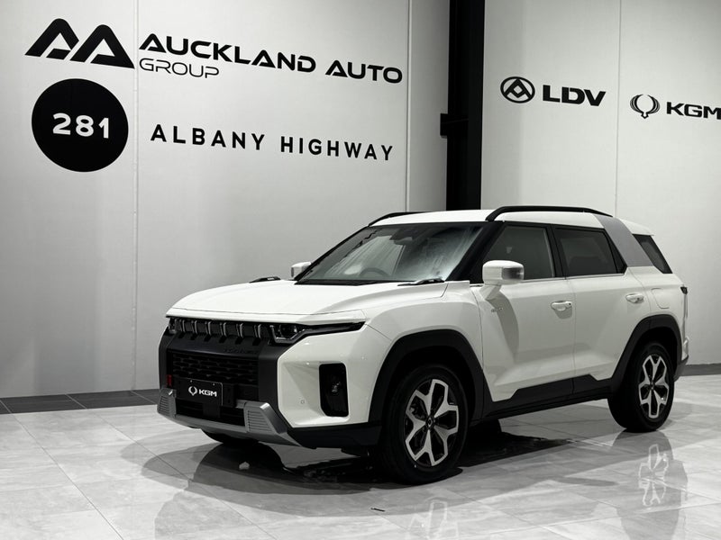 2025 KGM Torres 4WD TOP-SPEC!