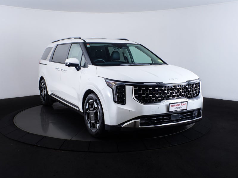 2025 Kia Carnival Premium Diesel Sunroof Model