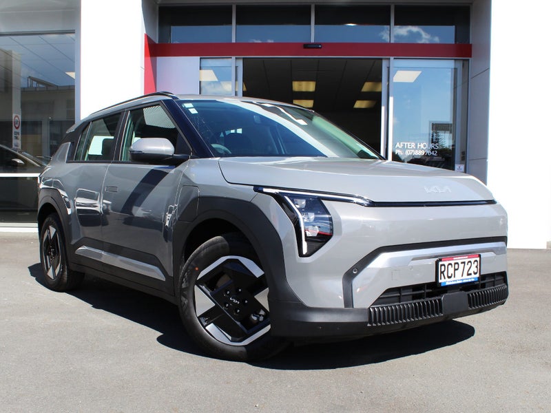 2025 Kia EV3 Light 2WD LR