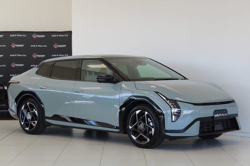 2025 Kia EV4 GT-LINE LONG RANGE 2WD