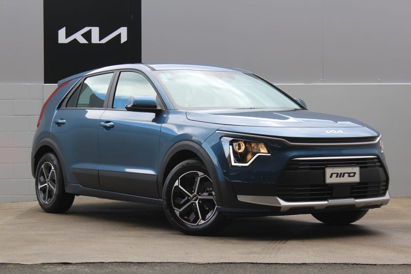 2025 Kia Niro HYBRID LIGHT - 1.6L Auto