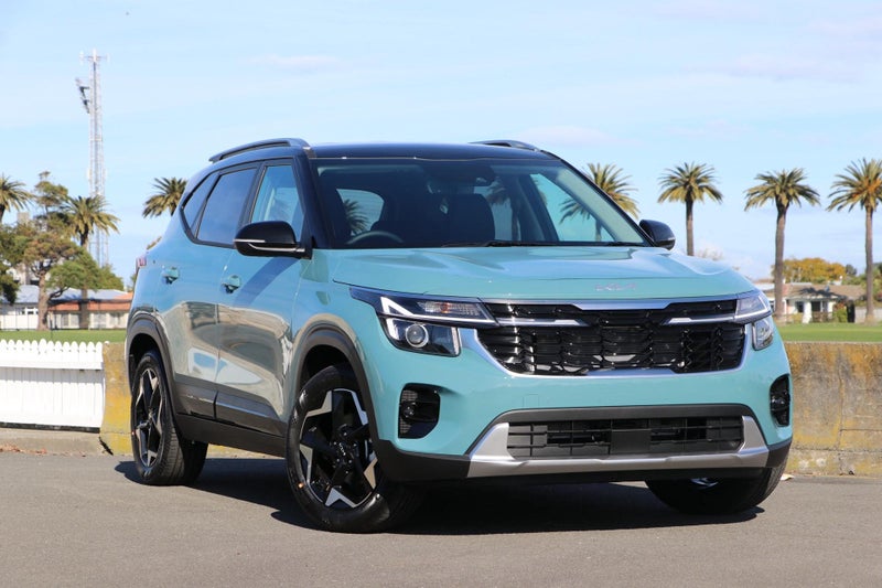2025 Kia Seltos EX 2.0P