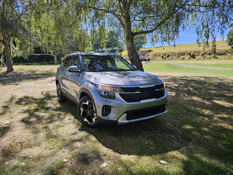 2025 Kia Seltos EX 2.0P/IV