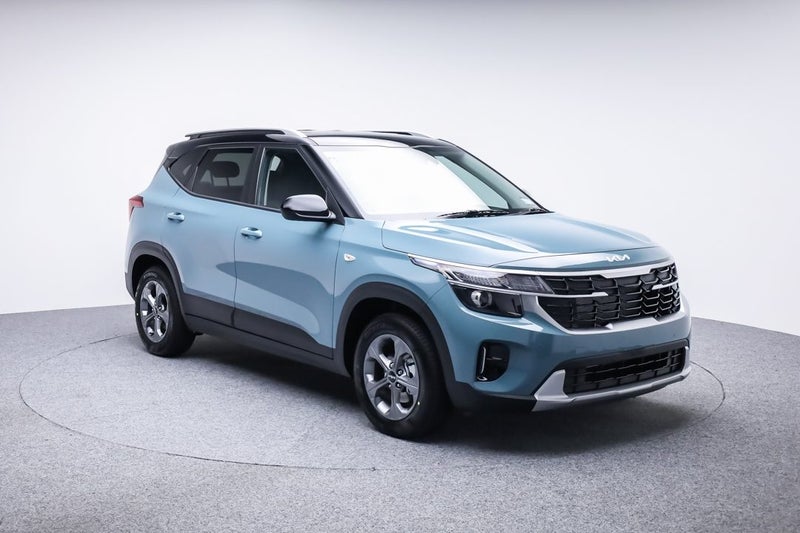 2025 Kia Seltos LX 2.0L DOHC IVT