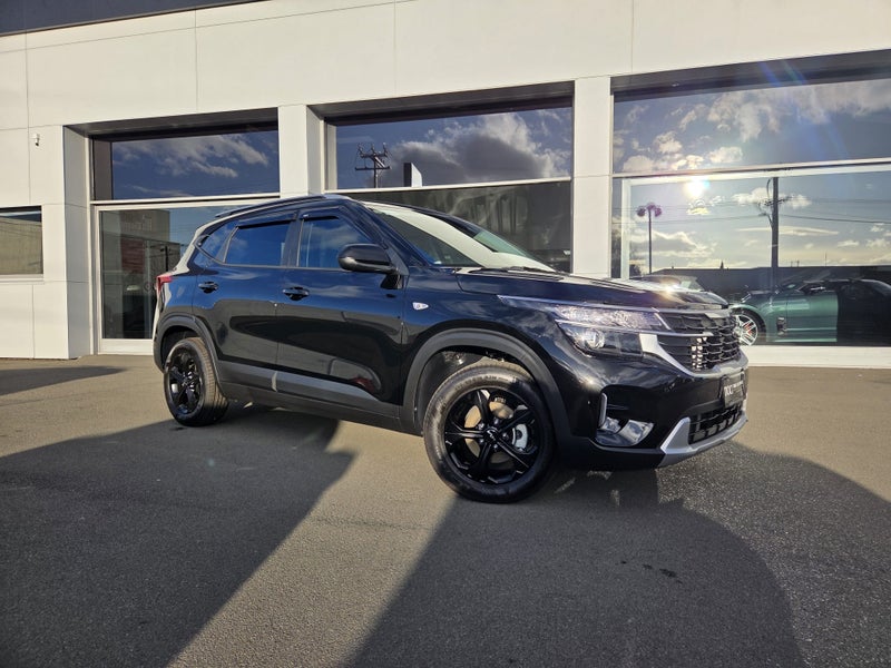 2025 Kia Seltos LX 2.0P