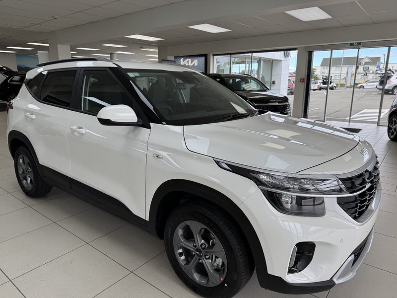 2025 Kia Seltos Lx 2.0P/Iv