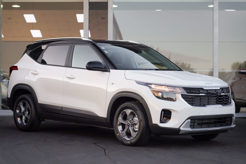 2025 Kia Seltos Lx 2.0P/Iv