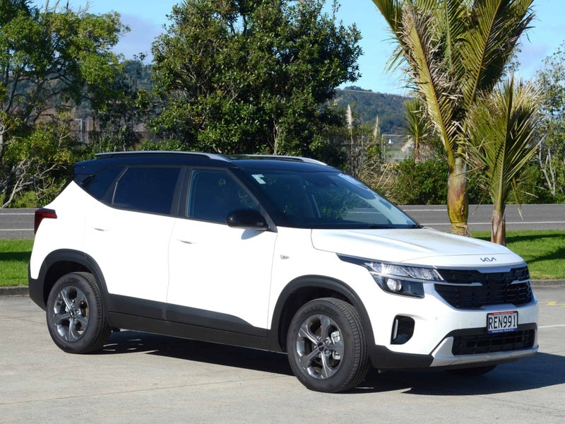 2025 Kia Seltos LX 2.0P PRE REG PRICE