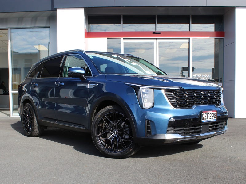 2025 Kia Sorento Deluxe AWD