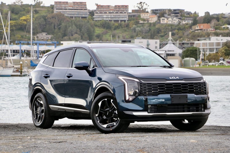 2025 Kia Sportage HEV Earth AWD A/T