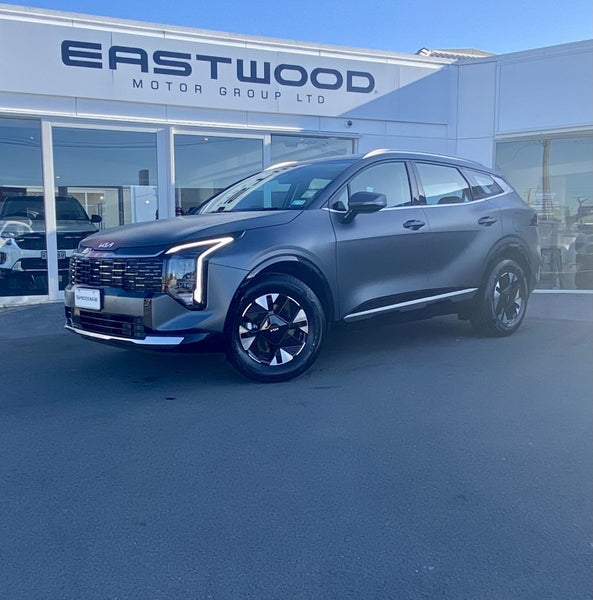 2025 Kia Sportage HEV Light 2WD auto