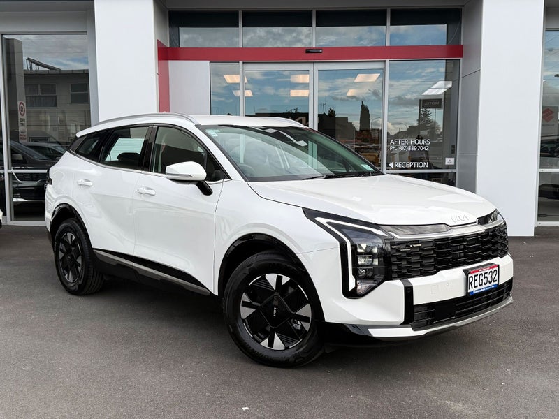 2025 Kia Sportage Light HEV 2WD